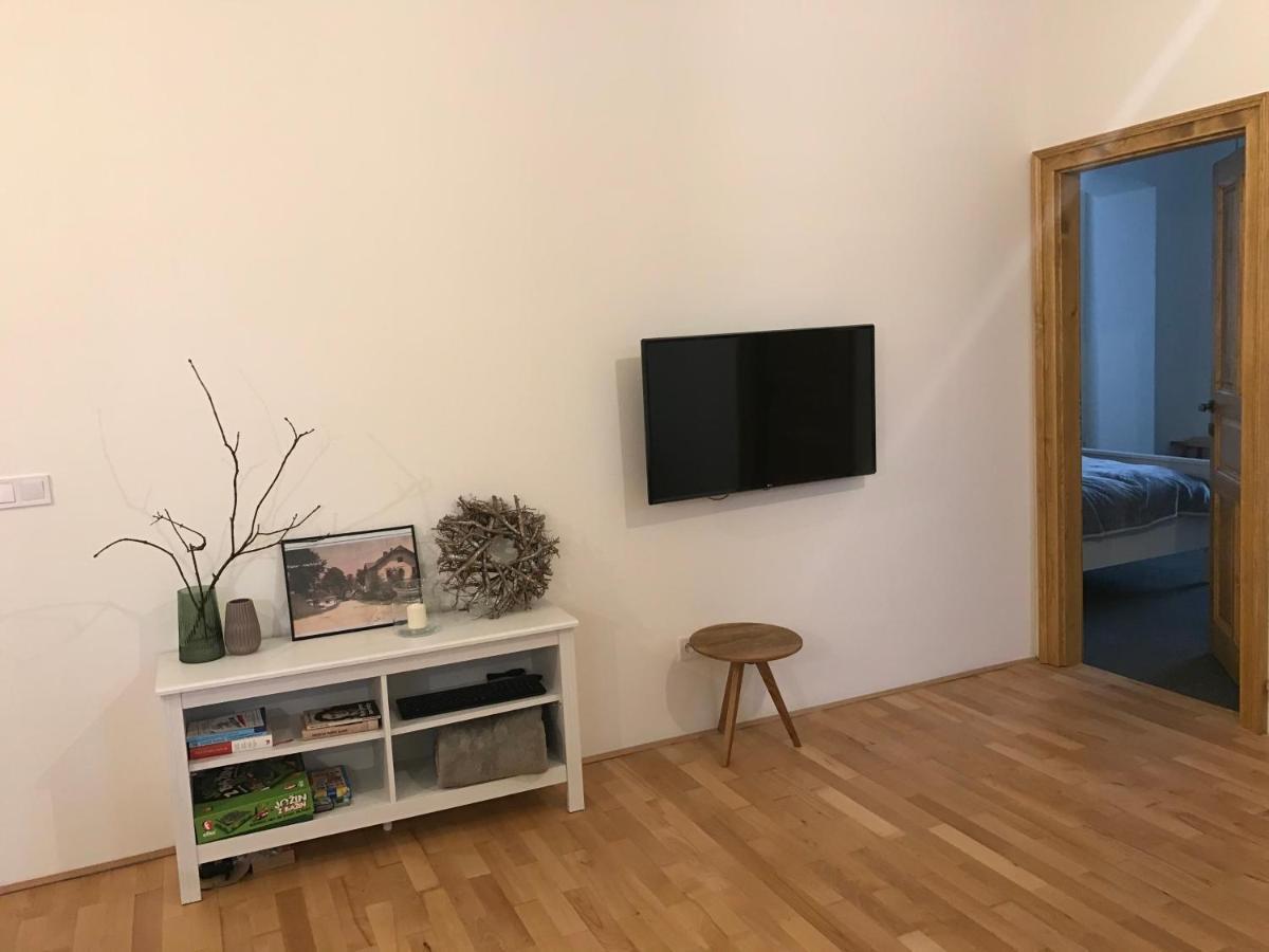 Aparthotel Stará Škola Hedeč Králíky Esterno foto