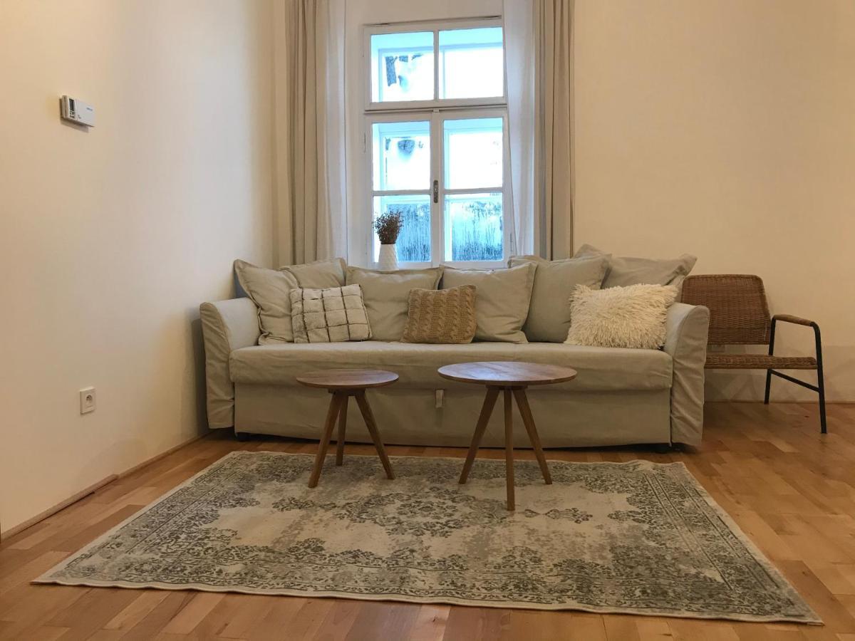 Aparthotel Stará Škola Hedeč Králíky Esterno foto