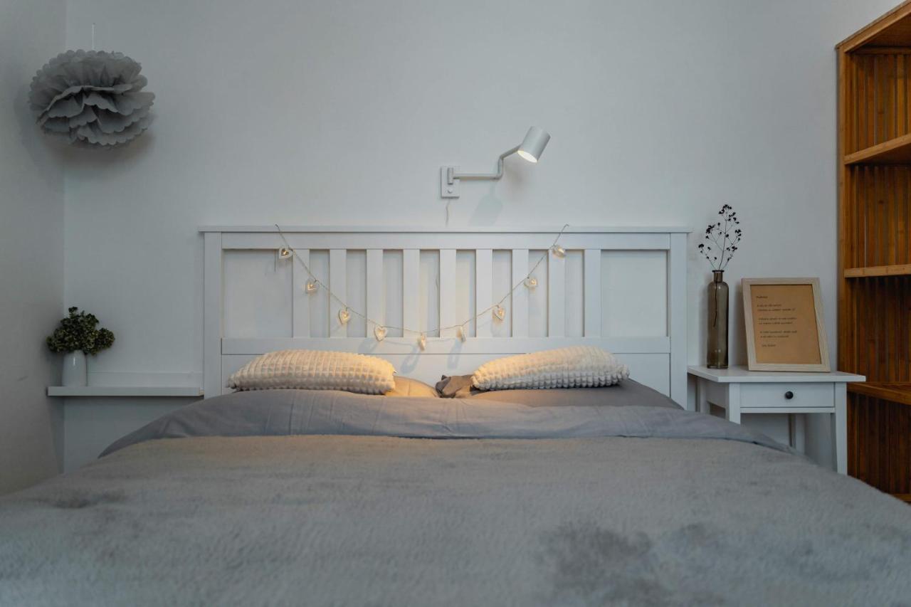 Aparthotel Stará Škola Hedeč Králíky Esterno foto