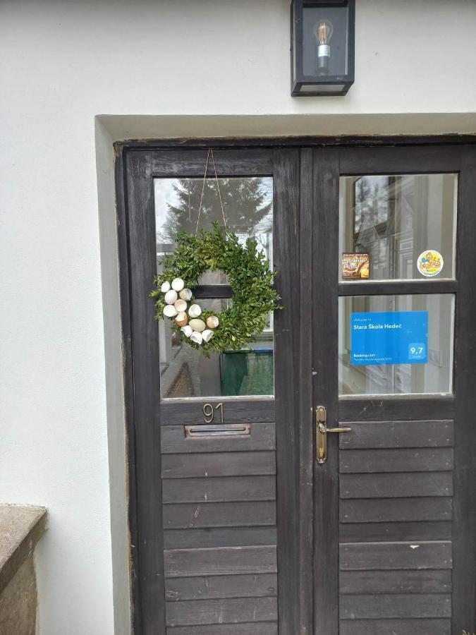Aparthotel Stará Škola Hedeč Králíky Esterno foto