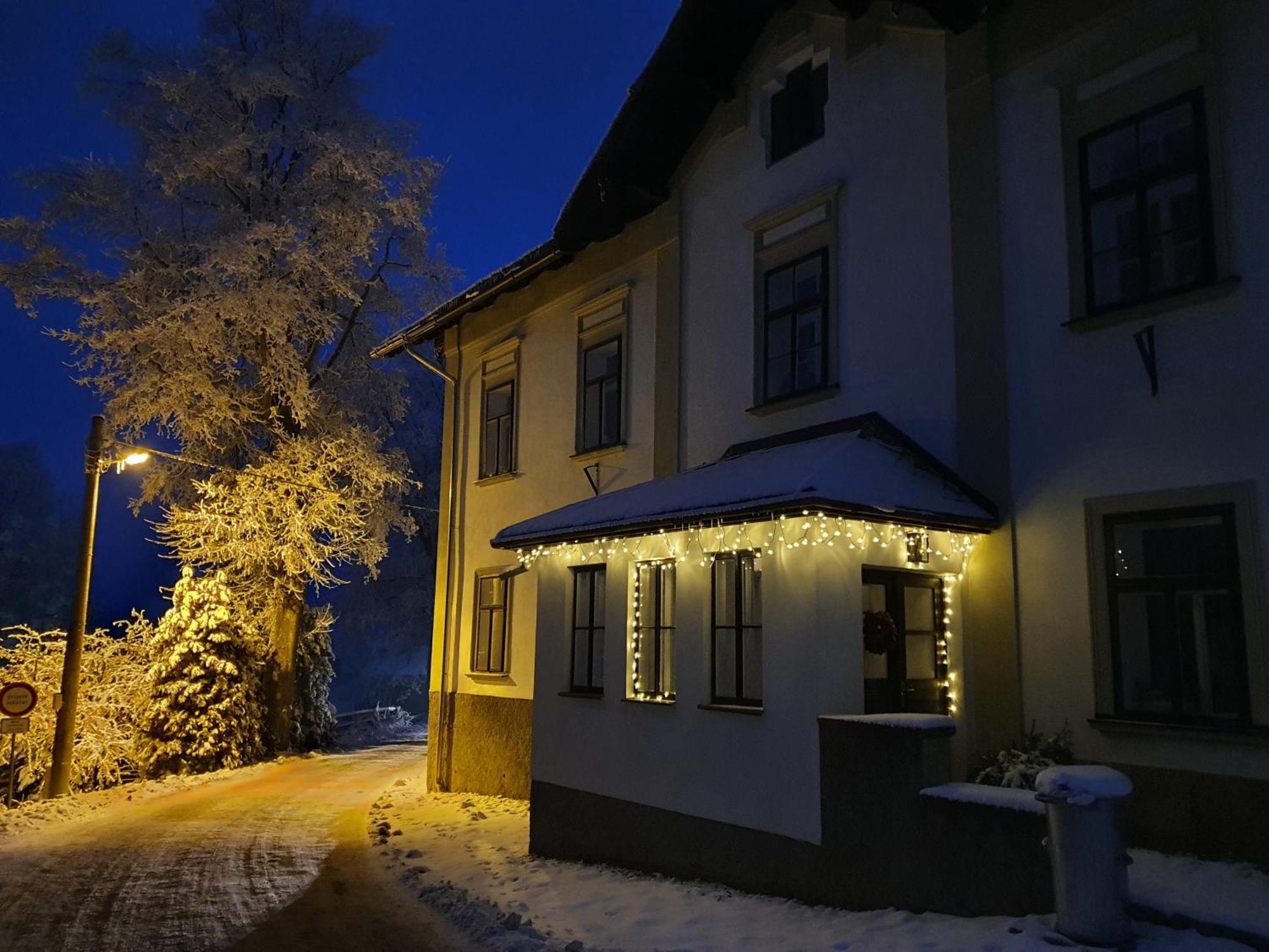 Aparthotel Stará Škola Hedeč Králíky Esterno foto